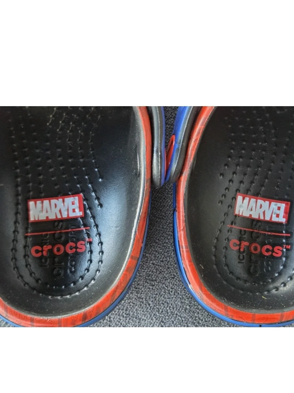 Marvel Spider-Man Crocs Clogs Toddler Size 6 with 3D Charms Deadpool Spider-Man